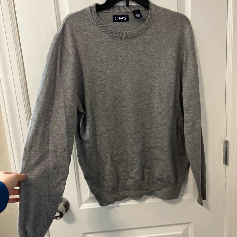 Gray sweater